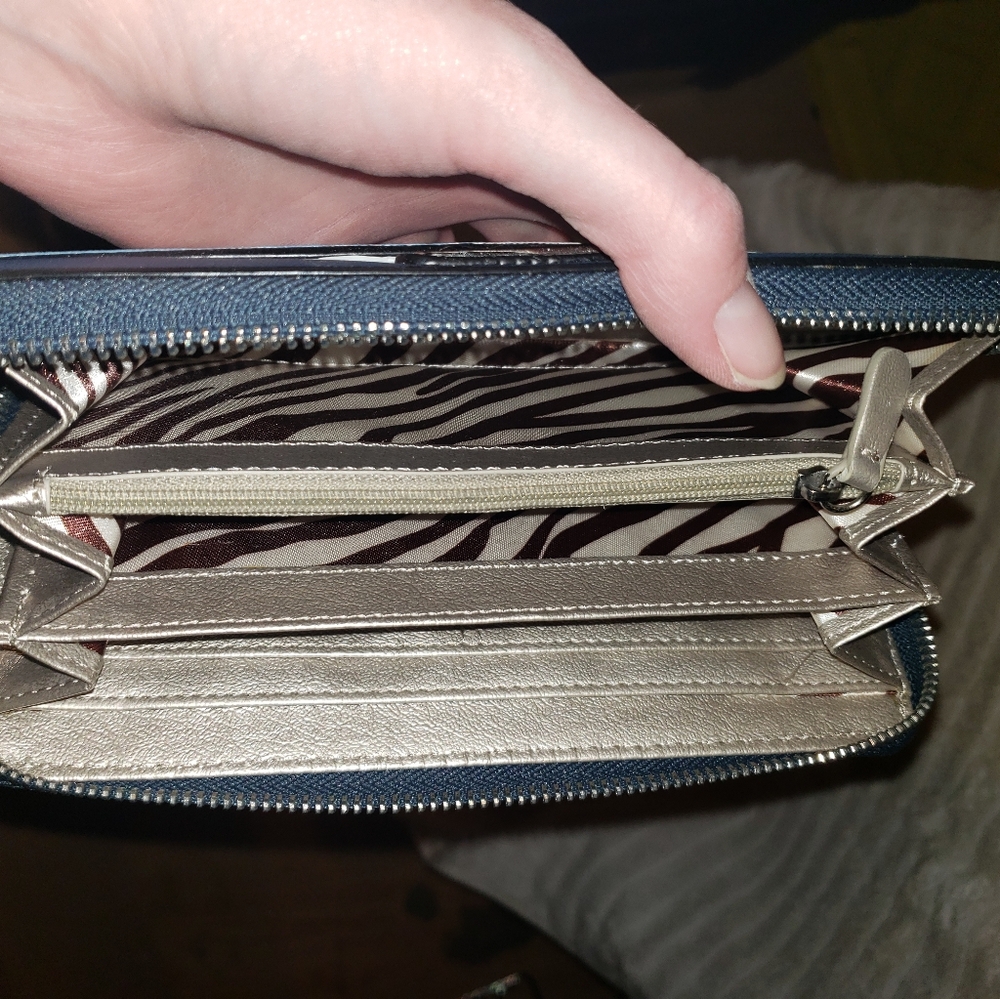 Wallet - Picture 2 of 3